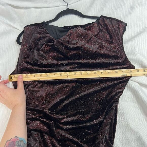 JH Evenings Black Shimmering Red Scoop Neck Sleeveless Dress Sz‎ 12P Women’s - Picture 5 of 10